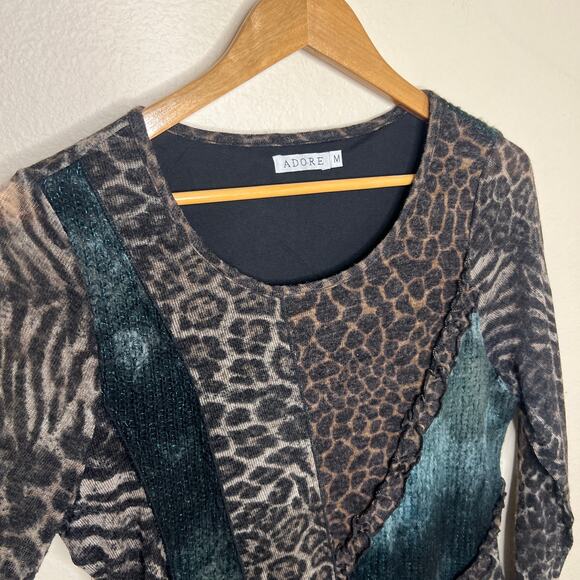 Adore Brown Gray Animal Print Tunic Medium - Picture 3 of 10